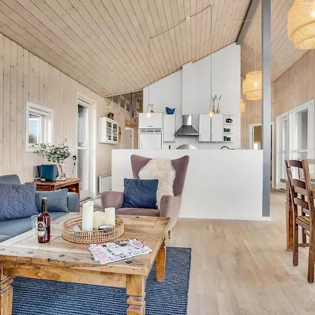 Cozy In Hjorring With Sauna Lønstrup