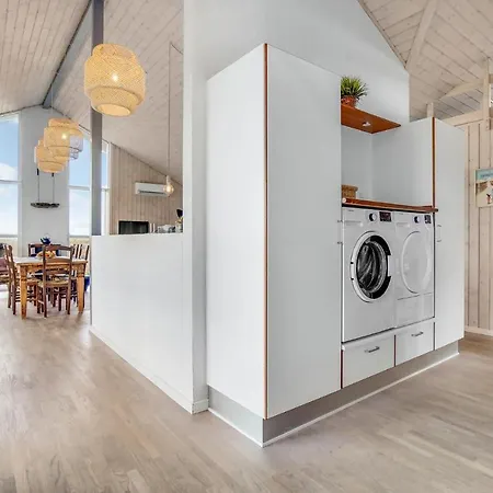 Cozy In Hjorring With Sauna Дом отдыха Лёнструп