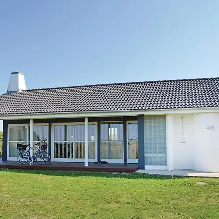 Nyaraló Three-bedroom Hjorring With A Hot Tub 01 *